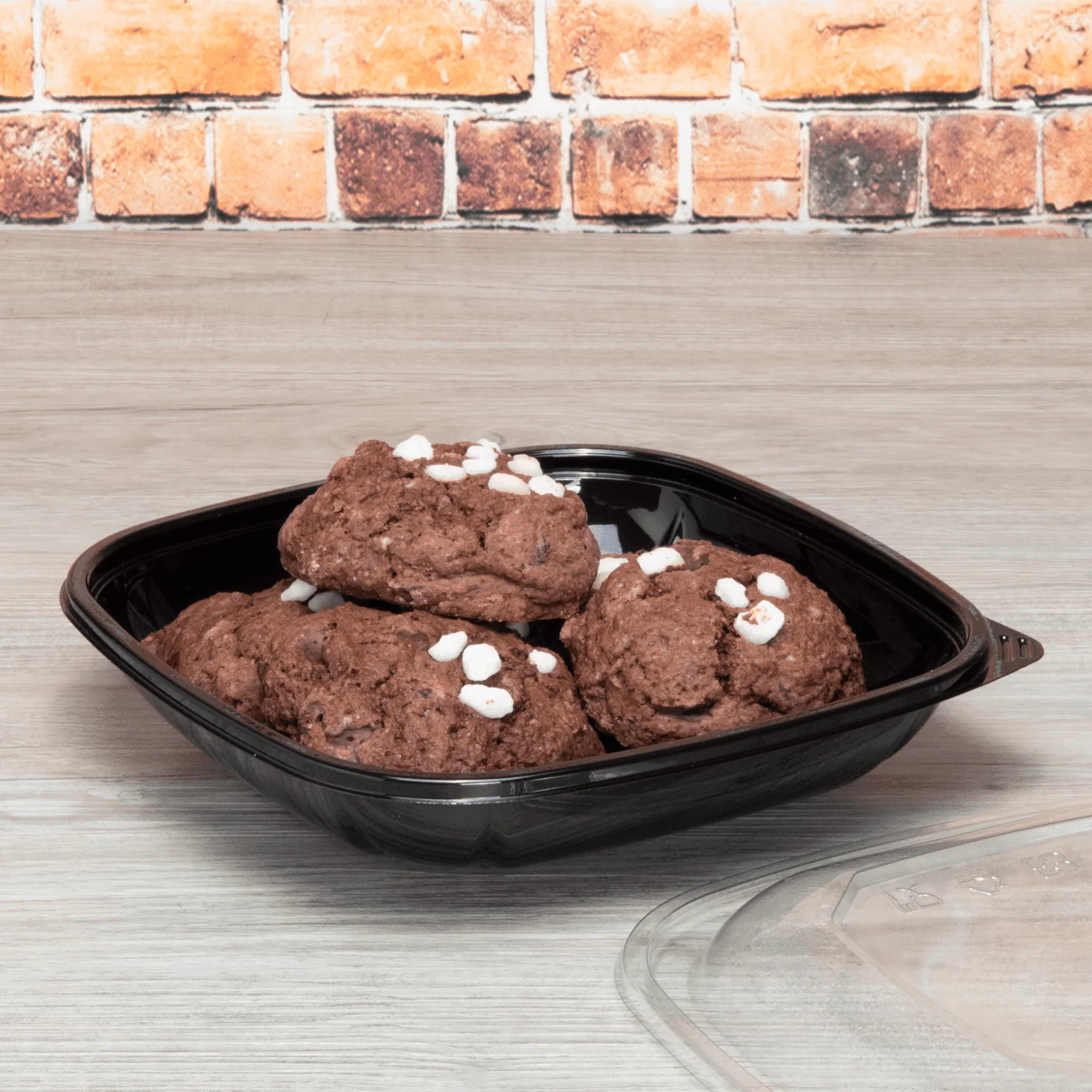 [300 ct] 24 oz Square Disposable Salad Bowl | PET | Black - Image 3