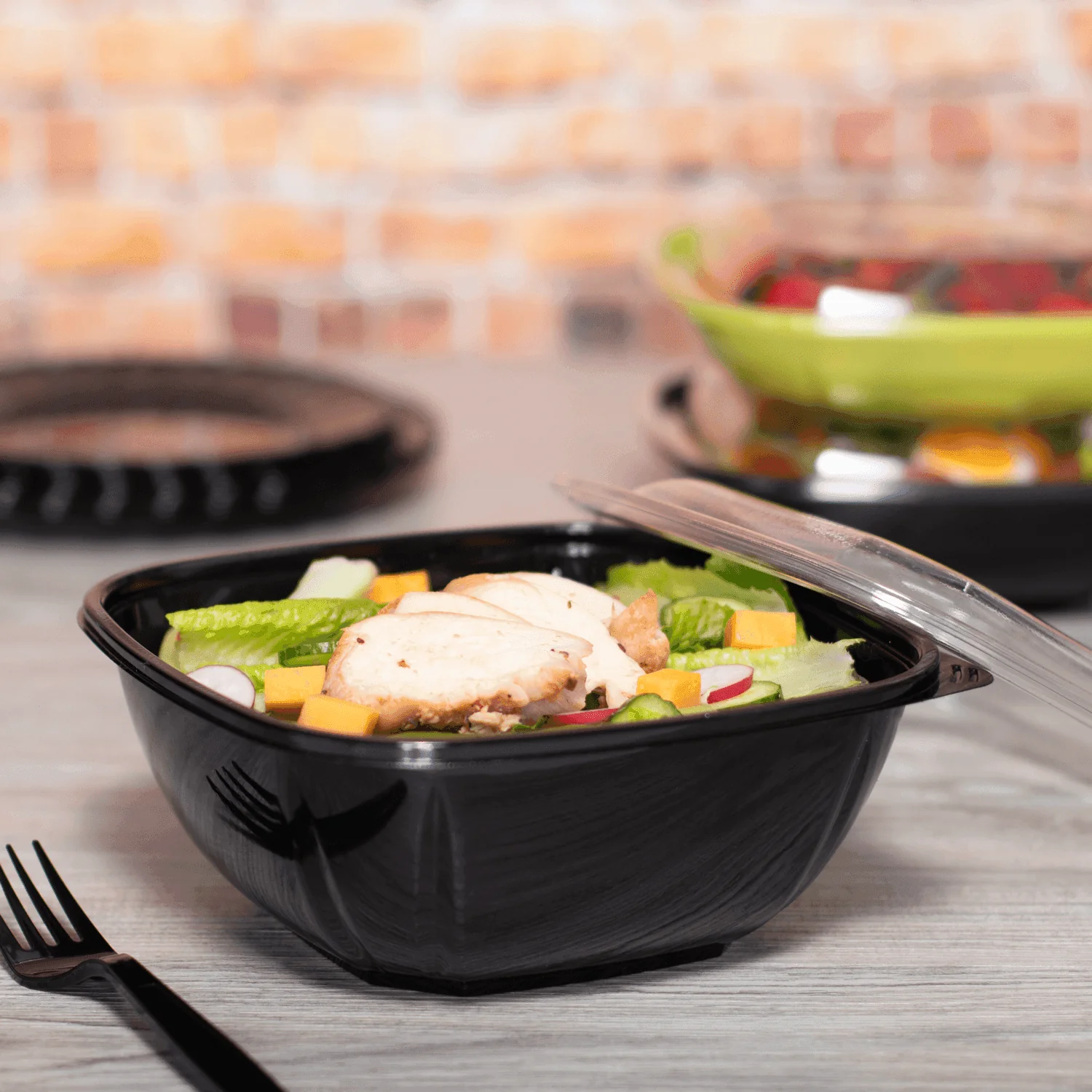 [300 ct] 48 oz Square Disposable Salad Bowl | PET | Black