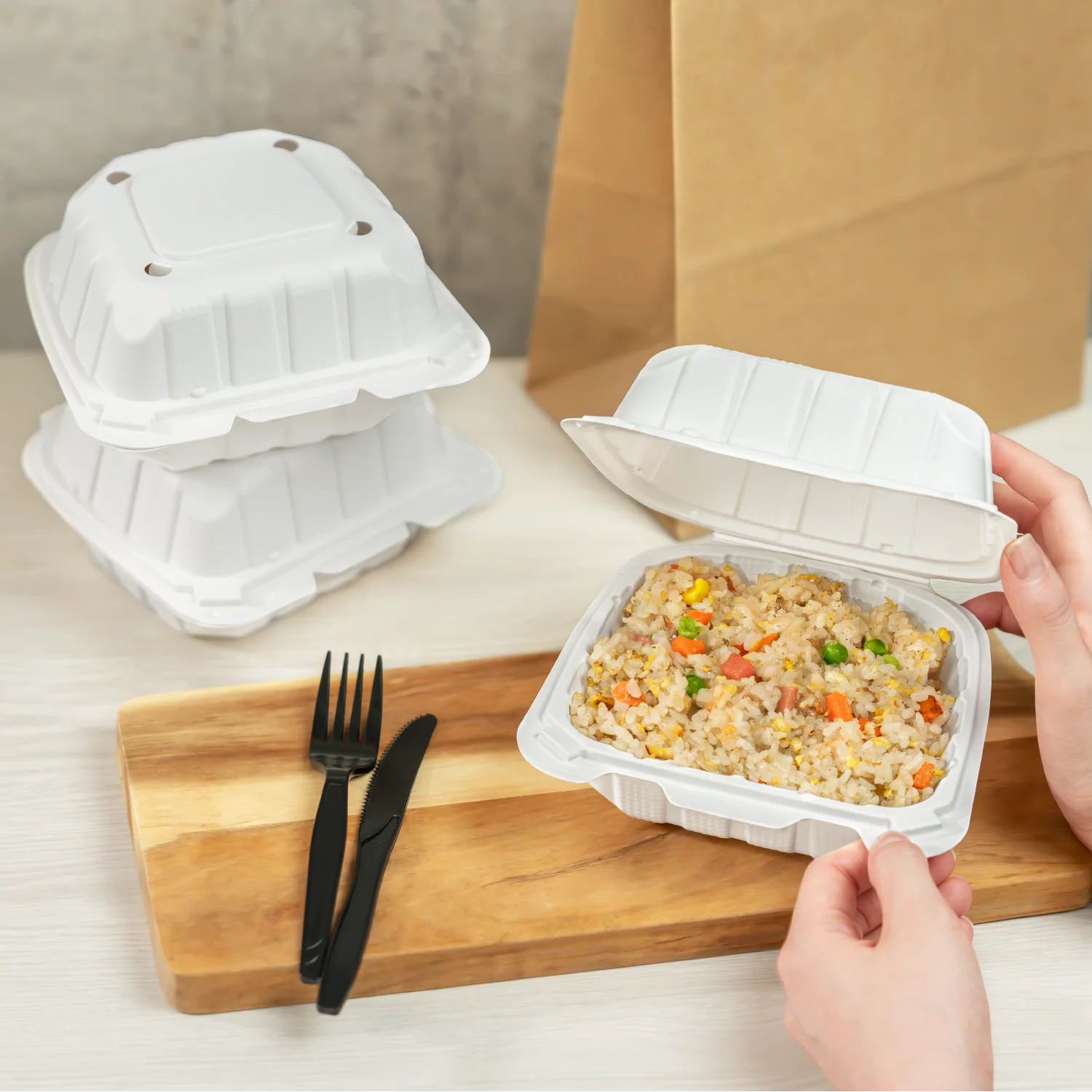 Karat Earth 6" x 6" Mineral Filled PP Hinged Container, White - 400 pcs - Image 4