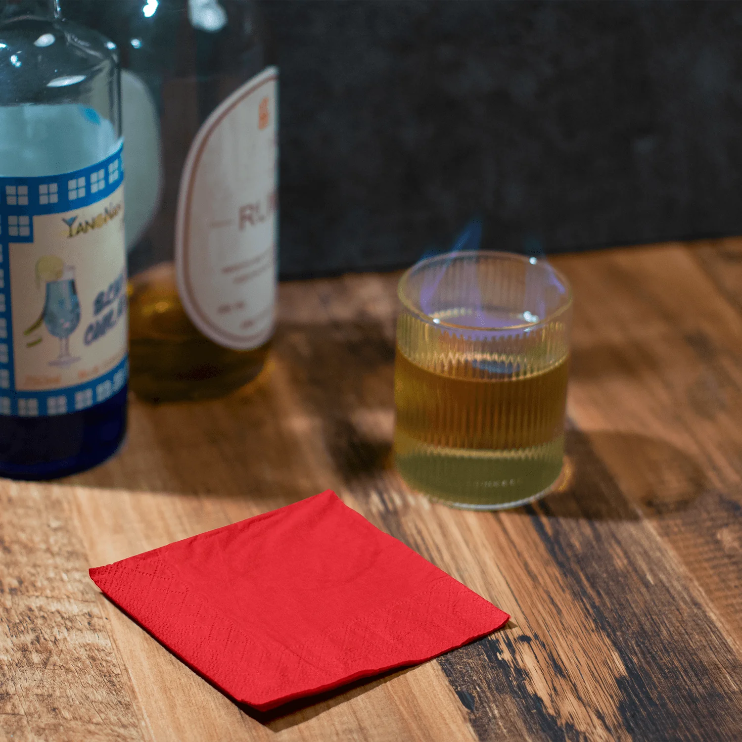 [1,000 ct] 9.5" x9.5" Beverage Napkins, Red - Image 3
