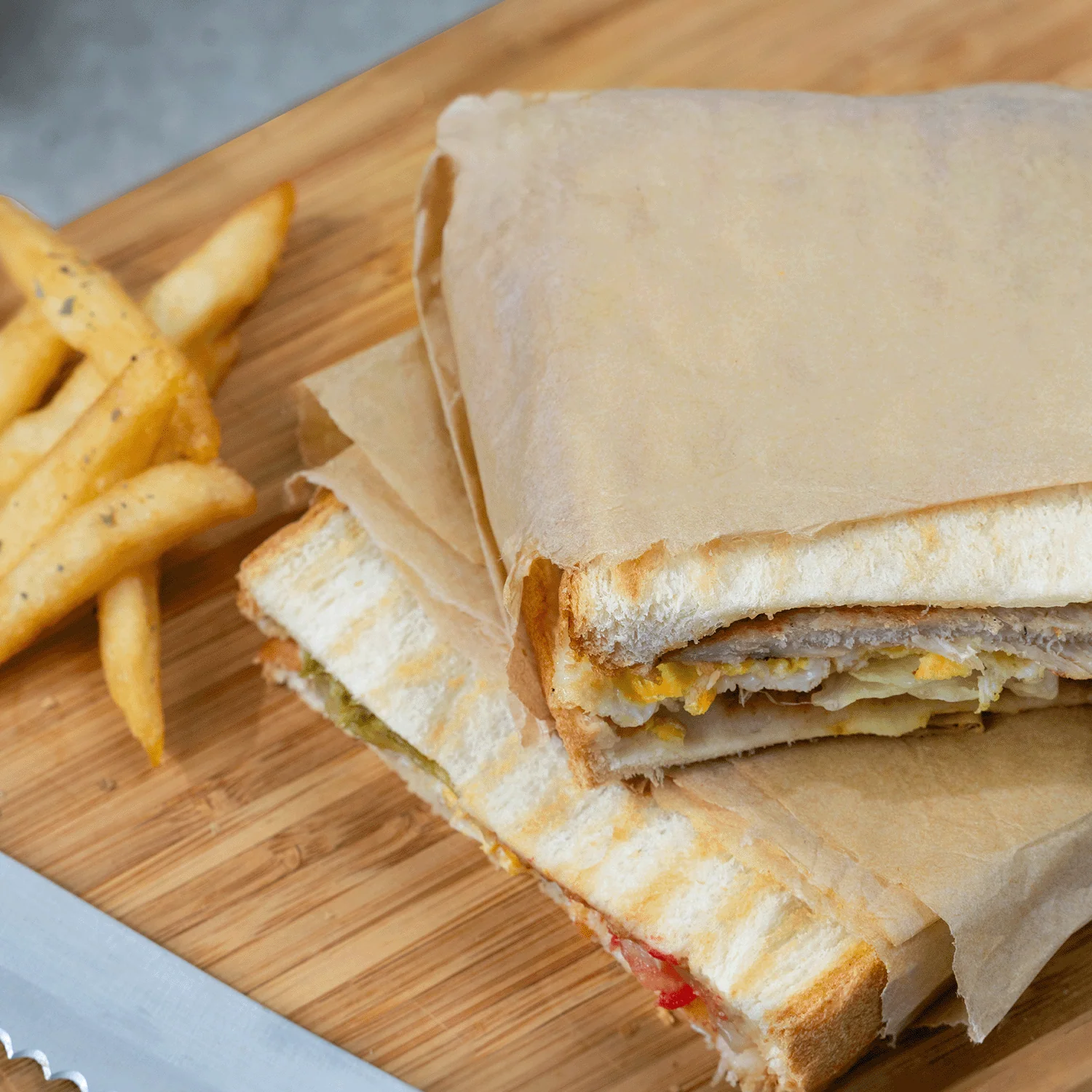 [4,000 sheets] 14" x 14" Grease Resistant Deli Wrap / Paper Liner Sheets, Kraft - Image 3