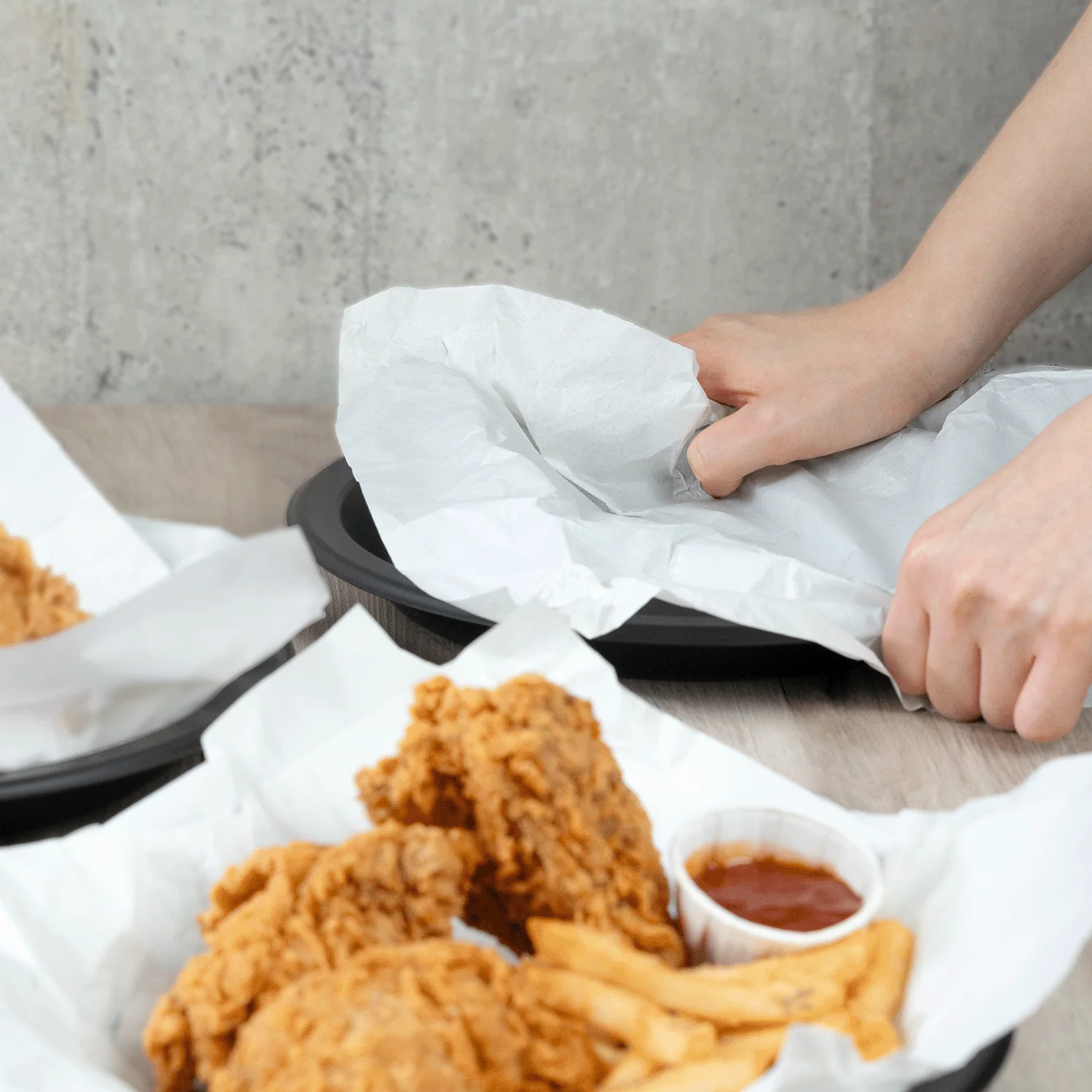 [3,000 sheets] 18" x 18" Grease Resistant Deli Wrap / Paper Liner Sheets, White - Image 4