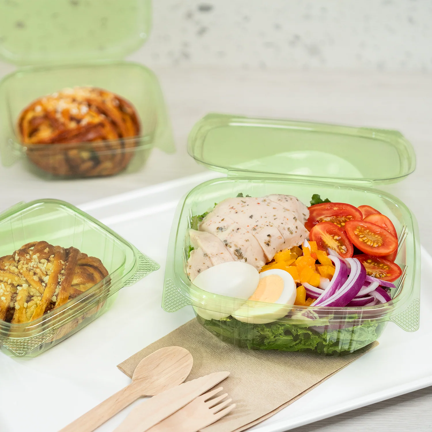 Karat Earth 12oz PLA Hinged Deli Container, Green - 200 pcs - Image 4