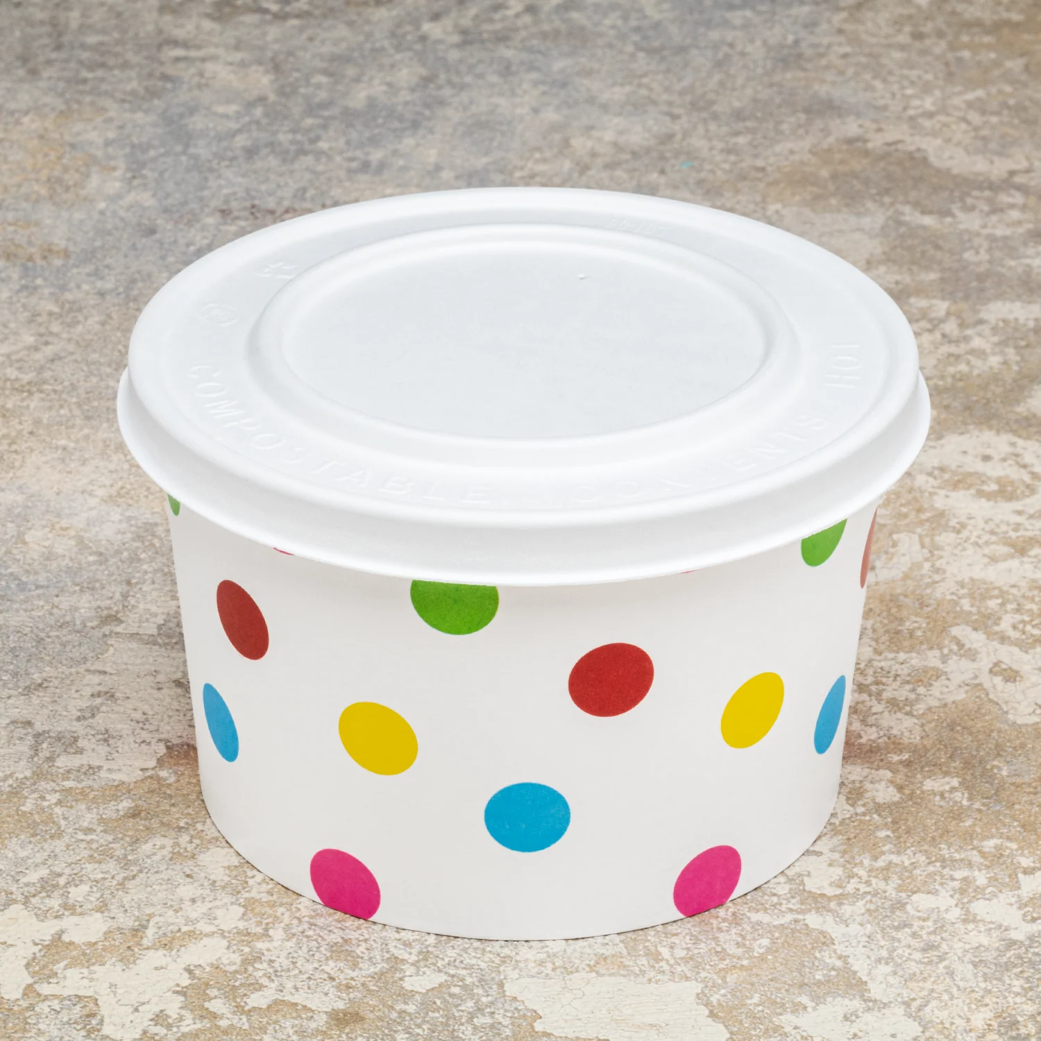 Karat Earth 127mm Compostable Fiber Paper Flat lid for 20 oz Paper Food Container - 600 pcs - Image 5