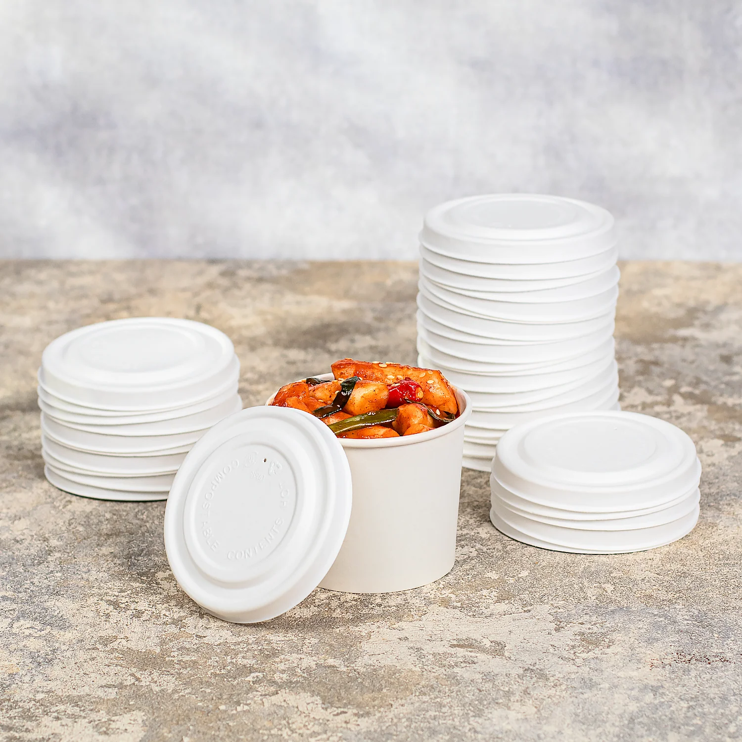 Karat Earth 90.8mm Compostable Fiber Paper Flat lid for 6-10oz Paper Food Container - 1,000 pcs - Image 4