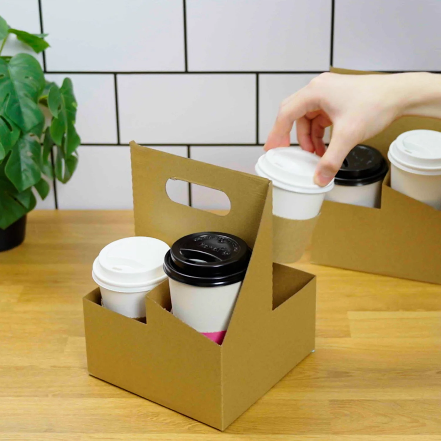 [200 ct] Kraft Drink Carrier with Handle, for 4 Cups (12-32 oz), Paperboard - Image 3